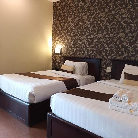 Seasons Riverside Hotel Vientiane Dış mekan fotoğraf