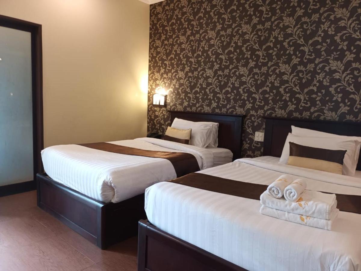 Seasons Riverside Hotel Vientiane Dış mekan fotoğraf