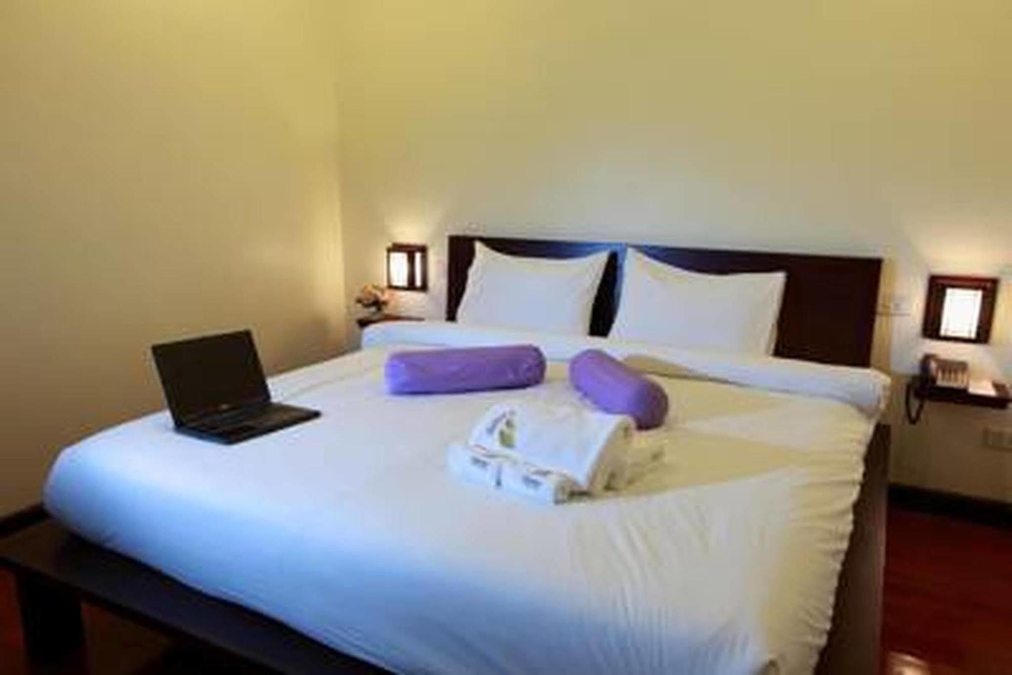 Seasons Riverside Hotel Vientiane Dış mekan fotoğraf