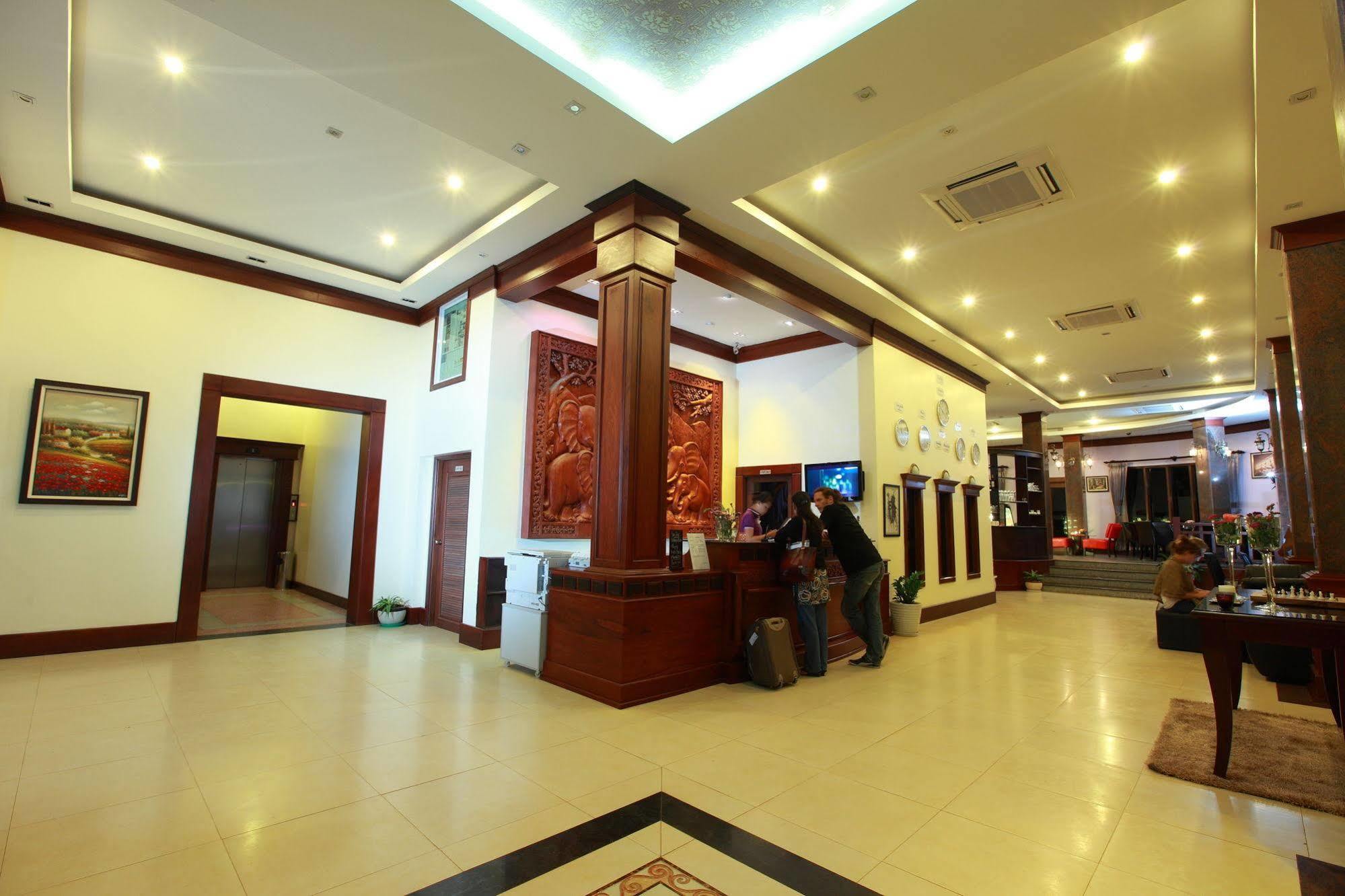 Seasons Riverside Hotel Vientiane Dış mekan fotoğraf